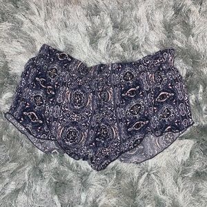 Me to We Pacsun shorts